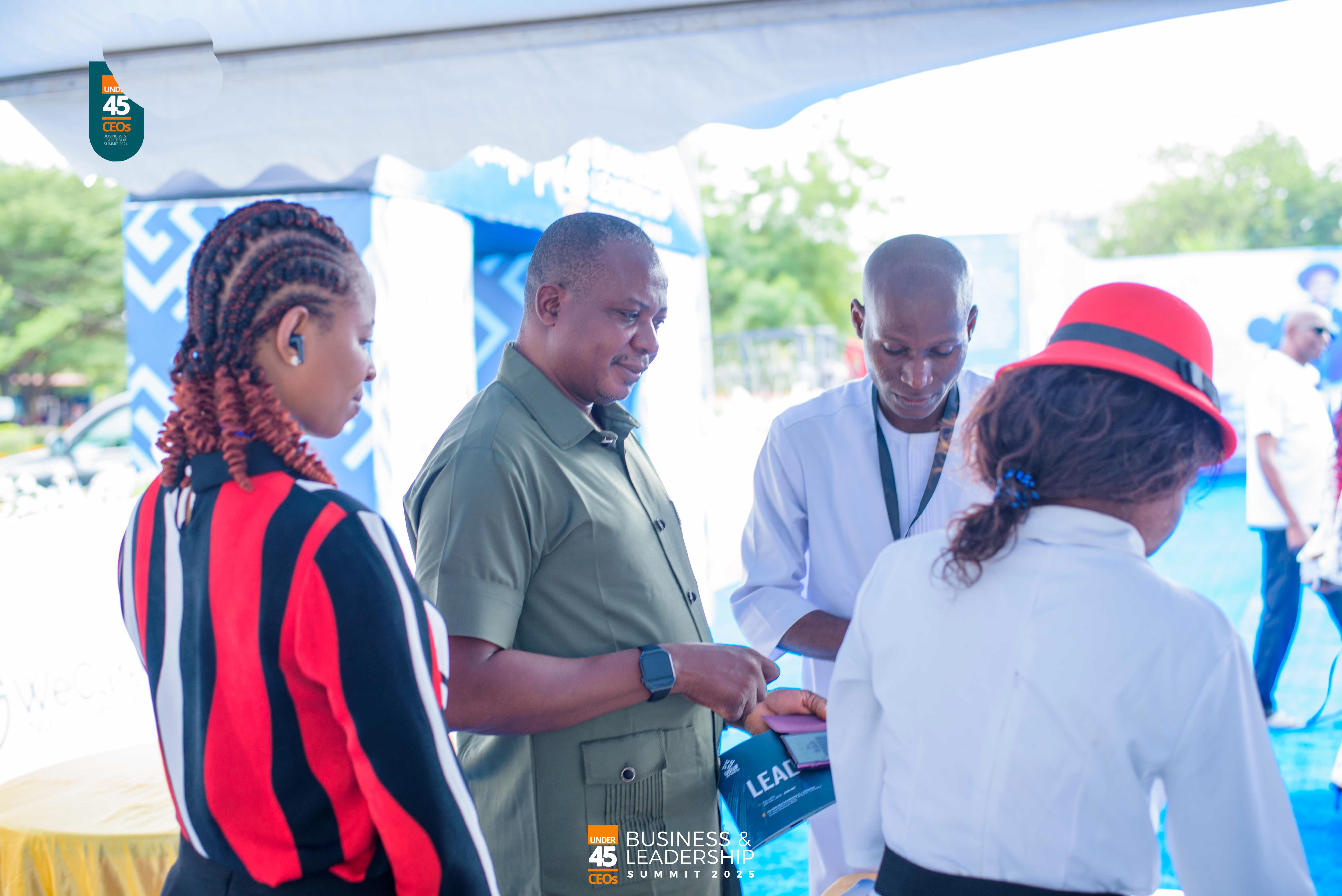 Registration session at the summit